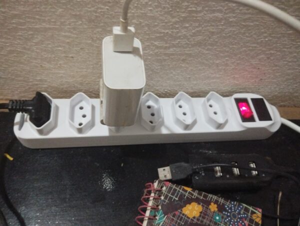 Filtro de Linha Intelbras com 6 Tomadas - Imagem 7